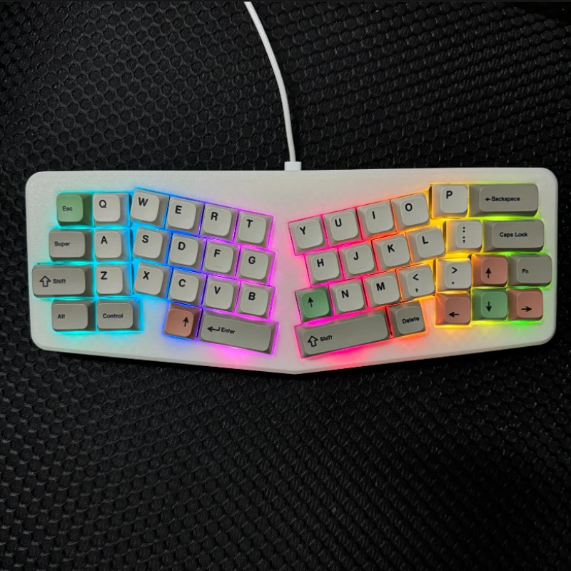 Gaming Keyboard Types - Cyber_Alice 40% Keyboard Ultra Compact Layout