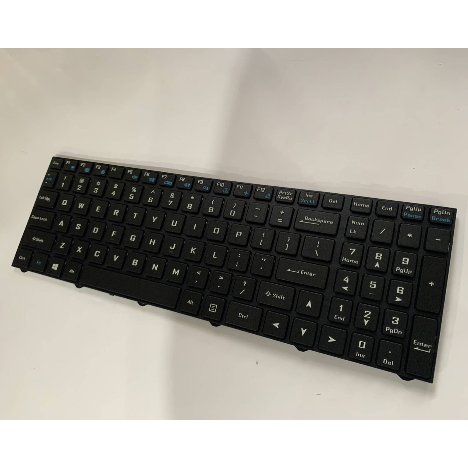 US RU Laptop Keyboard for GIGA - đánh giá và giá Gaming Keyboard Top