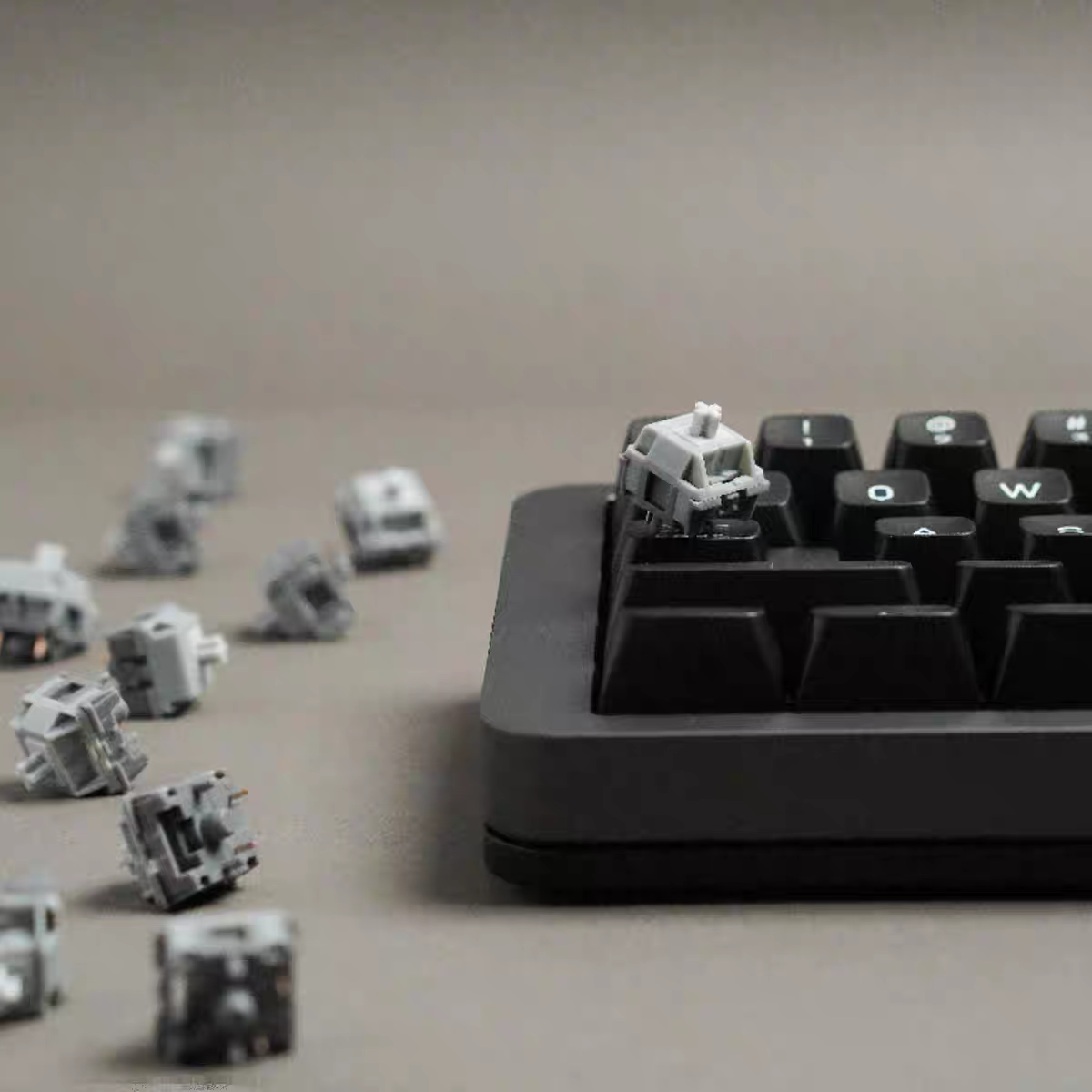 HMX Cang Lan V3 5pins Linear 4 - đánh giá và giá Gaming Keyboard Thocky