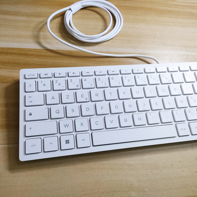 French AZERTY layout USB wired - đánh giá và giá Gaming Keyboard Mouse Combo