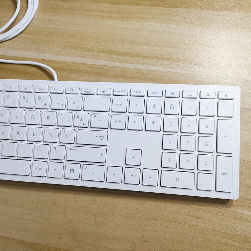 French AZERTY layout USB wired - đánh giá và giá Gaming Keyboard Mouse Combo